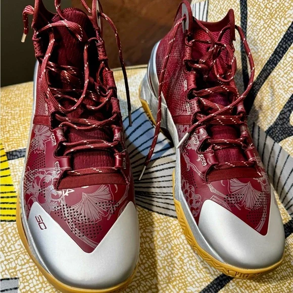 Under Armour Curry 2 Retro Basketball Shoes (Domaine Red Silver Gum) Men 11.5 - Picture 3 of 16